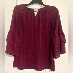 Roz & Ali Bell-sleeve Blouse